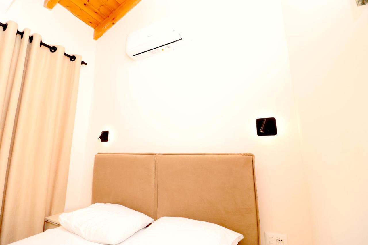 Fegi Rooms Химара Экстерьер фото