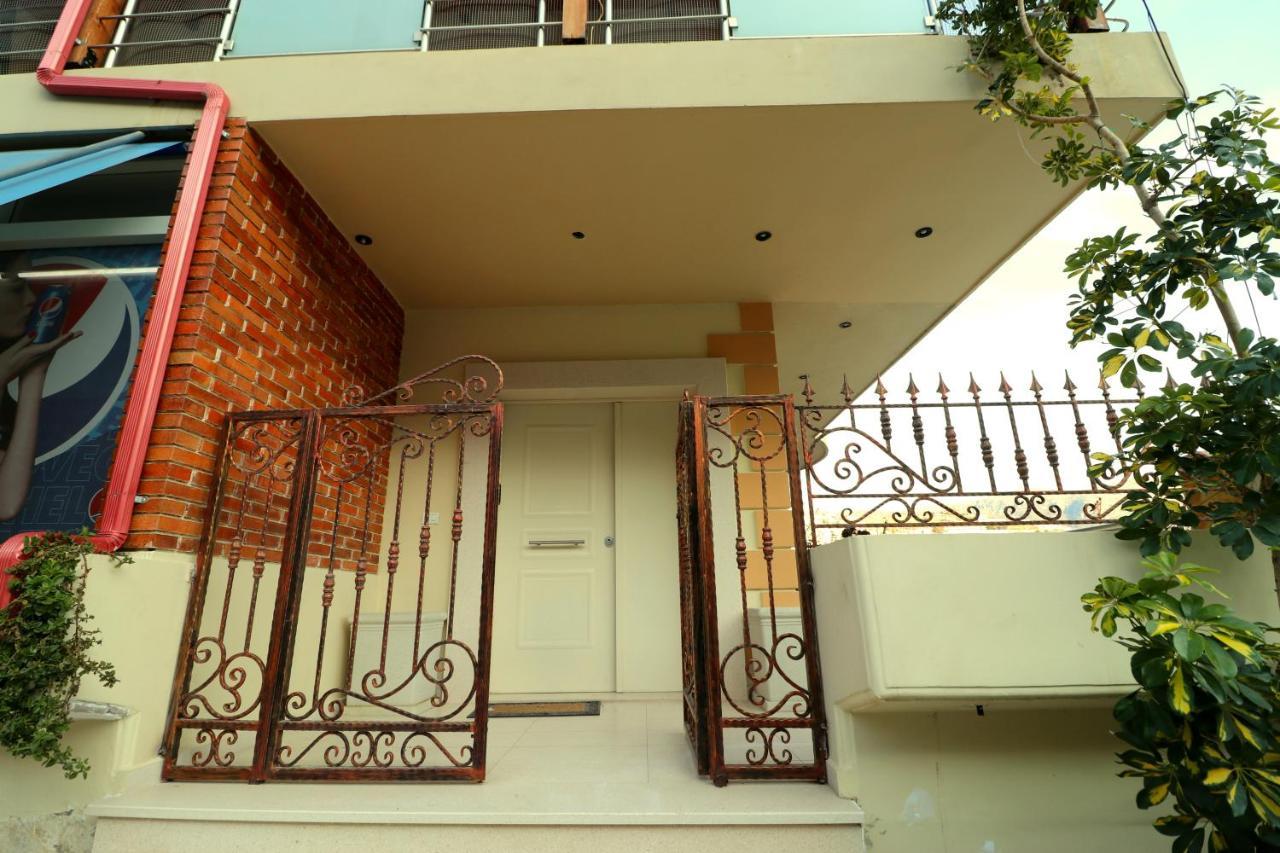 Fegi Rooms Химара Экстерьер фото